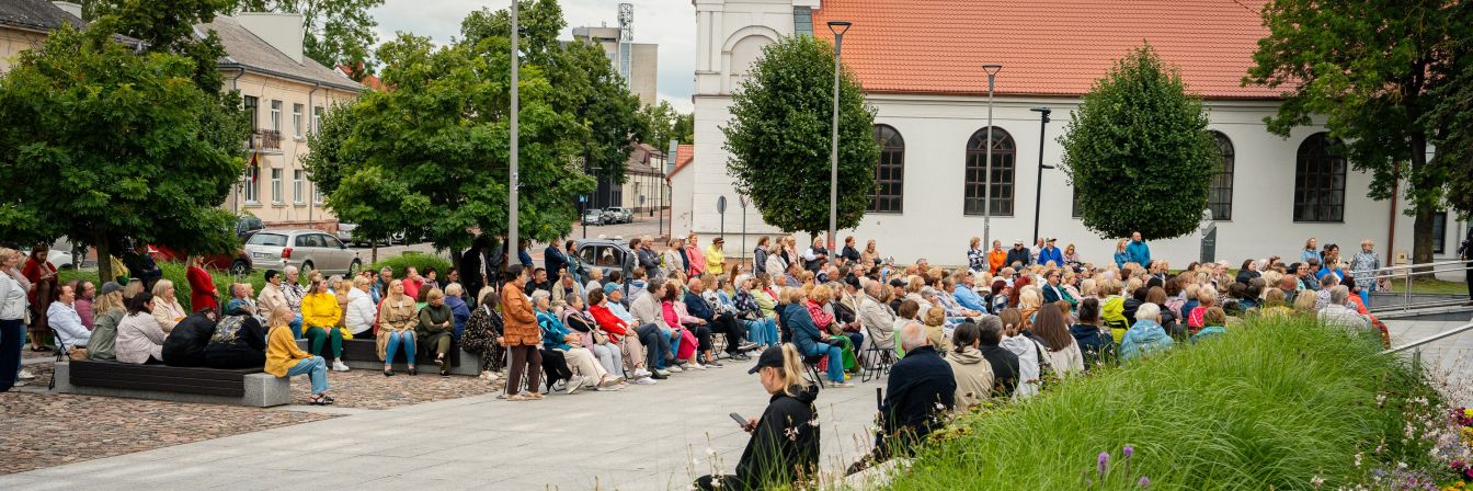 „Spindulio“ kinas po atviru dangumi“ sukvietė per du tūkstančius kino mylėtojų