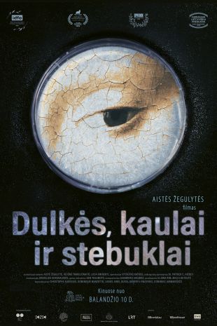DULKĖS, KAULAI IR STEBUKLAI